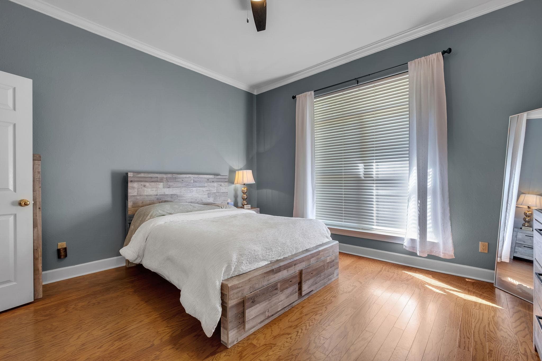 Property photo 44